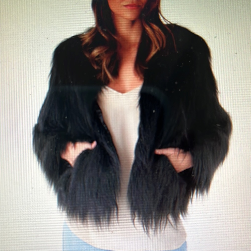 Tess black faux fur jacket
